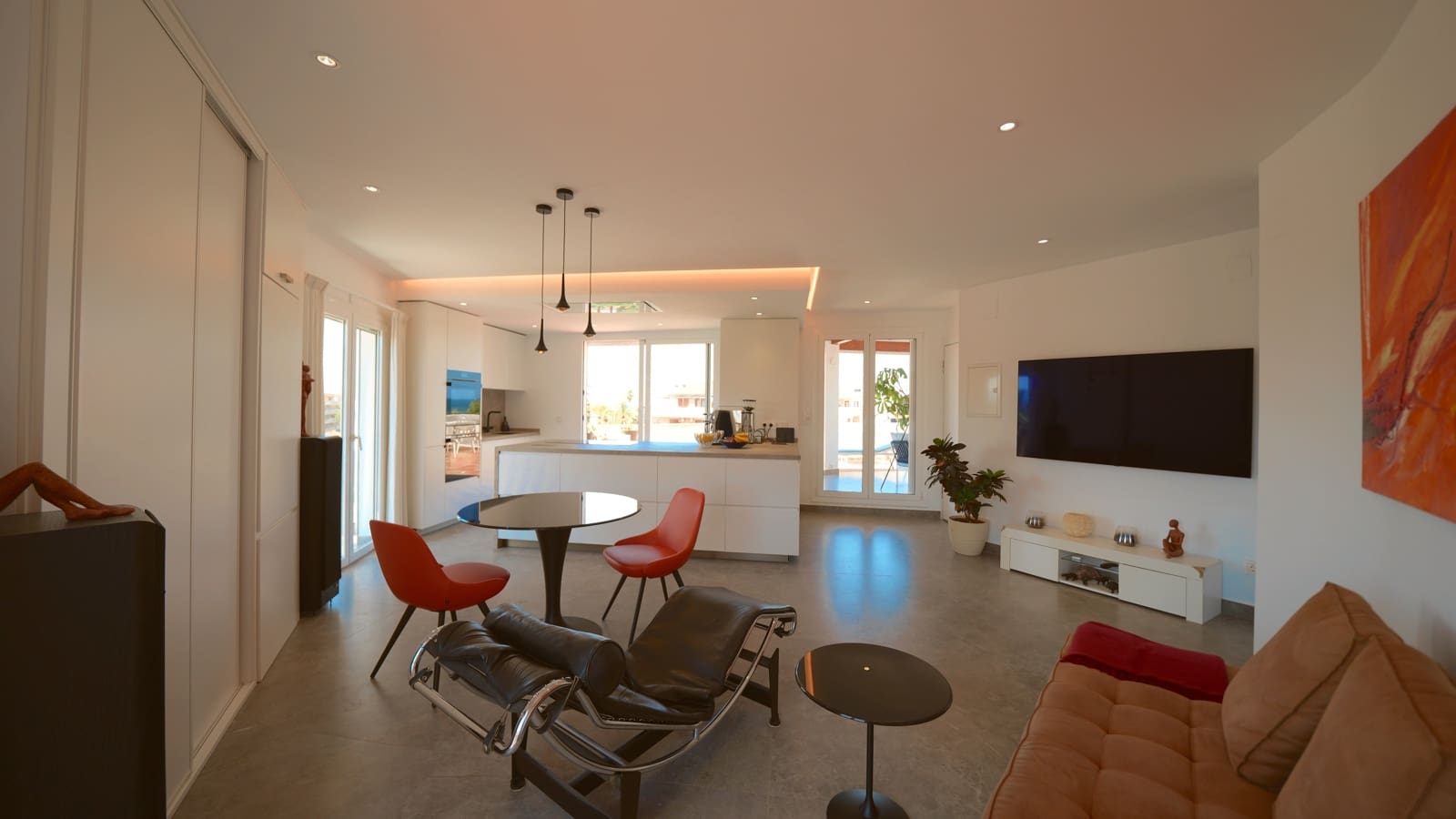 Apartamento de 3 habitaciones en Dénia en venta con piscina garaje - 695.000 € (Ref: 9867369)
