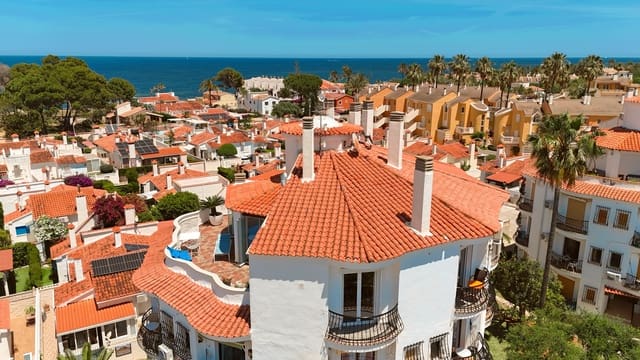 3 Zimmer Apartment zu verkaufen in Les Bassetes - El Marjal, Dénia mit Pool - 695.000 € (Ref: 9867369)