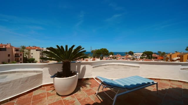 3 Zimmer Apartment zu verkaufen in Les Bassetes - El Marjal, Dénia mit Pool - 695.000 € (Ref: 9867369)