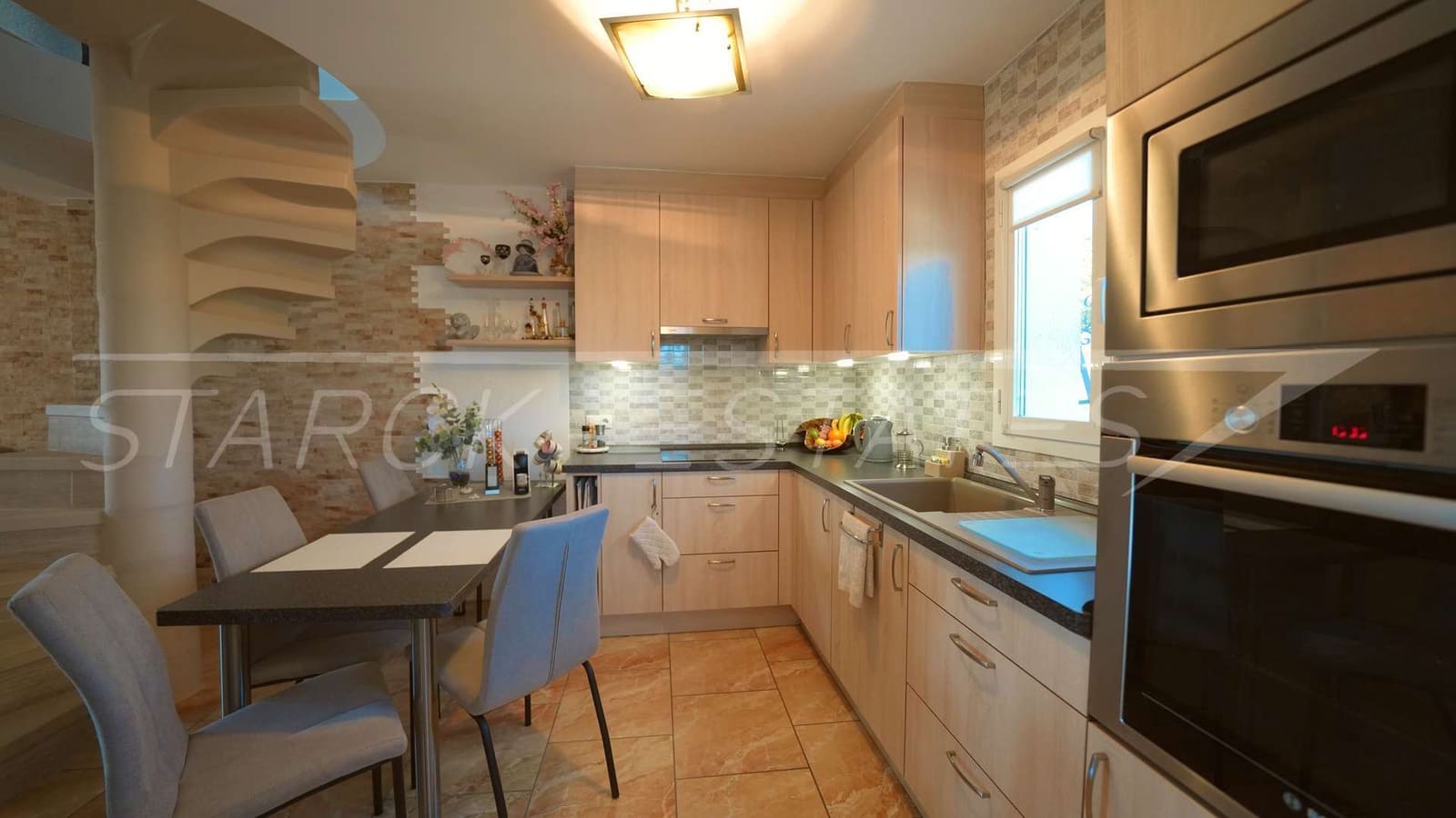 3 sypialnia Dom szeregowy na sprzedaż w Els Poblets z basenem - 299 000 € (Ref: 9867597)