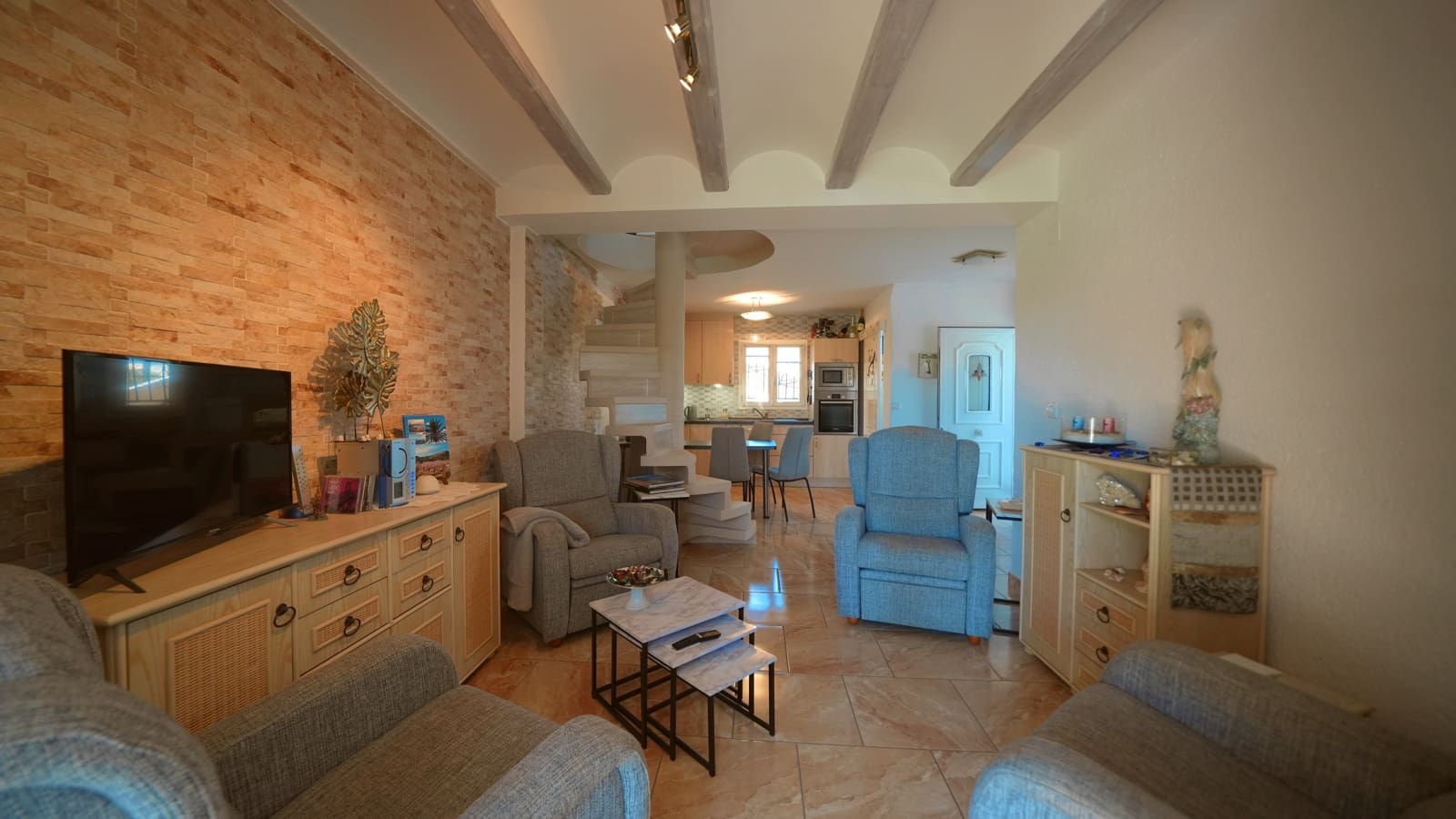 3 bedroom Townhouse for sale in Els Poblets with pool garage - € 299,000 (Ref: 9867597)