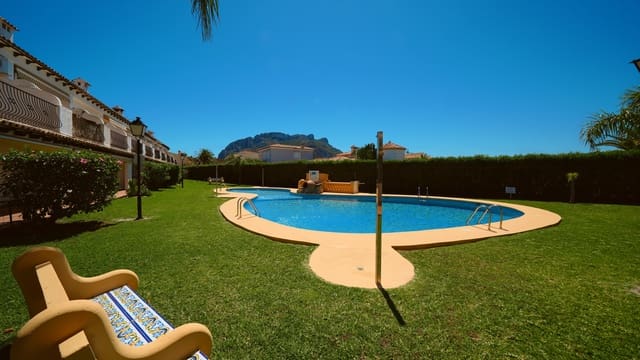 Casa de 3 habitaciones en Els Poblets en venta con piscina - 299.000 € (Ref: 9867597)