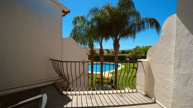 Casa de 3 habitaciones en Els Poblets en venta con piscina - 299.000 € (Ref: 9867597)