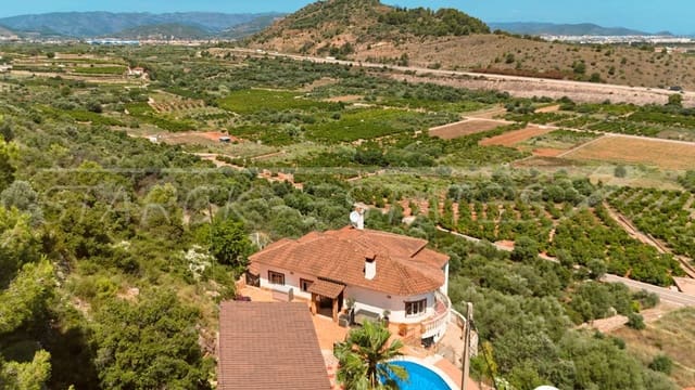 4 soverom Villa til salgs i Oliva Pueblo, Oliva med svømmebasseng - € 465 000 (Ref: 9905207)