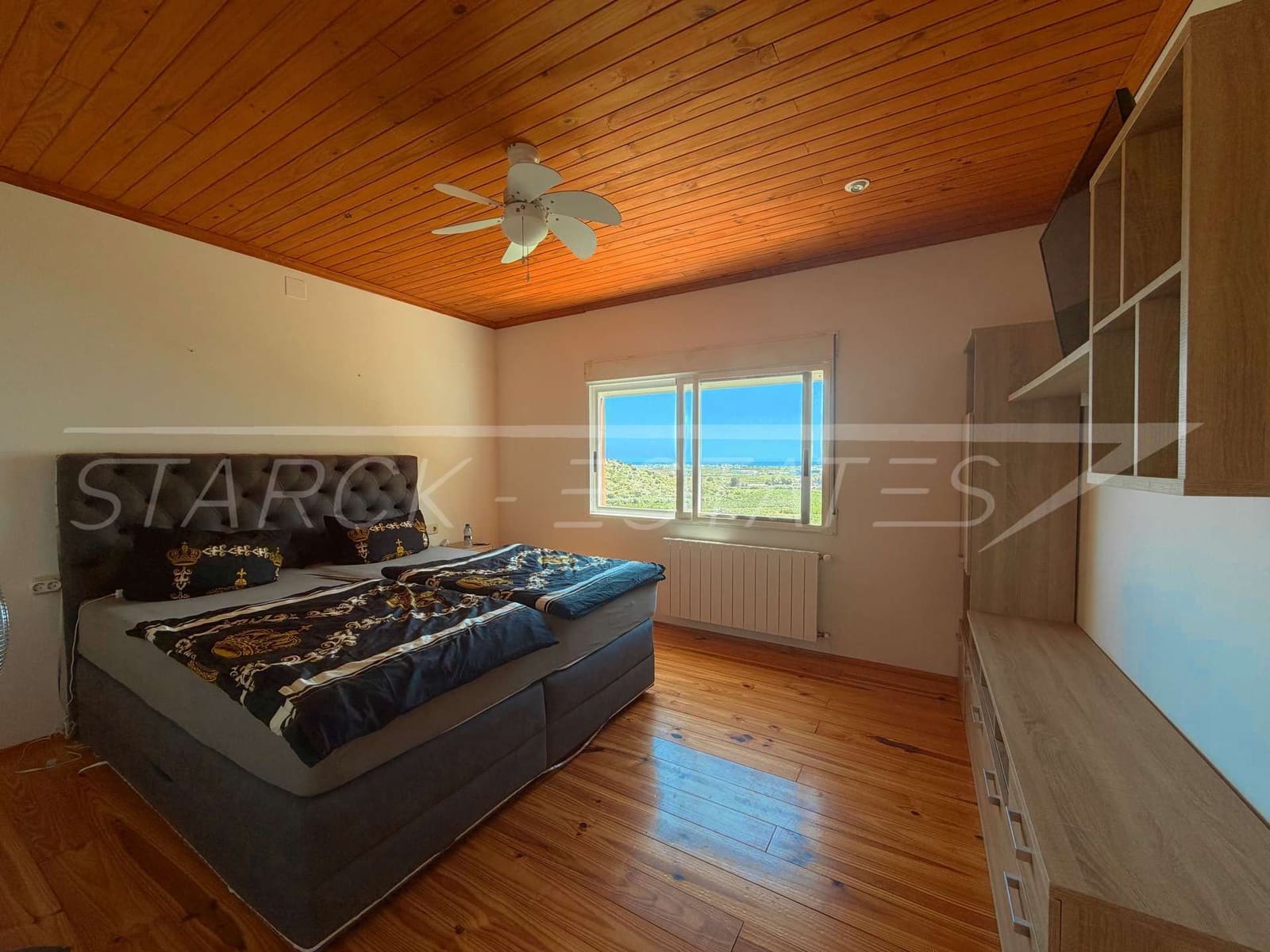 4 soverom Villa til salgs i Oliva med svømmebasseng - € 465 000 (Ref: 9905207)