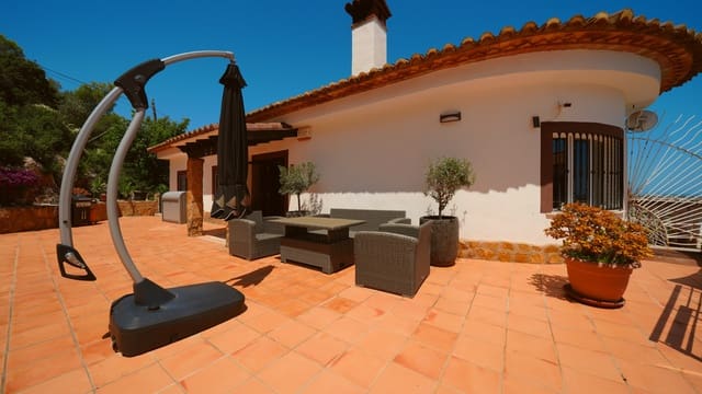 4 soveværelse Villa til salg i Oliva Pueblo, Oliva med swimmingpool - € 465.000 (Ref: 9905207)