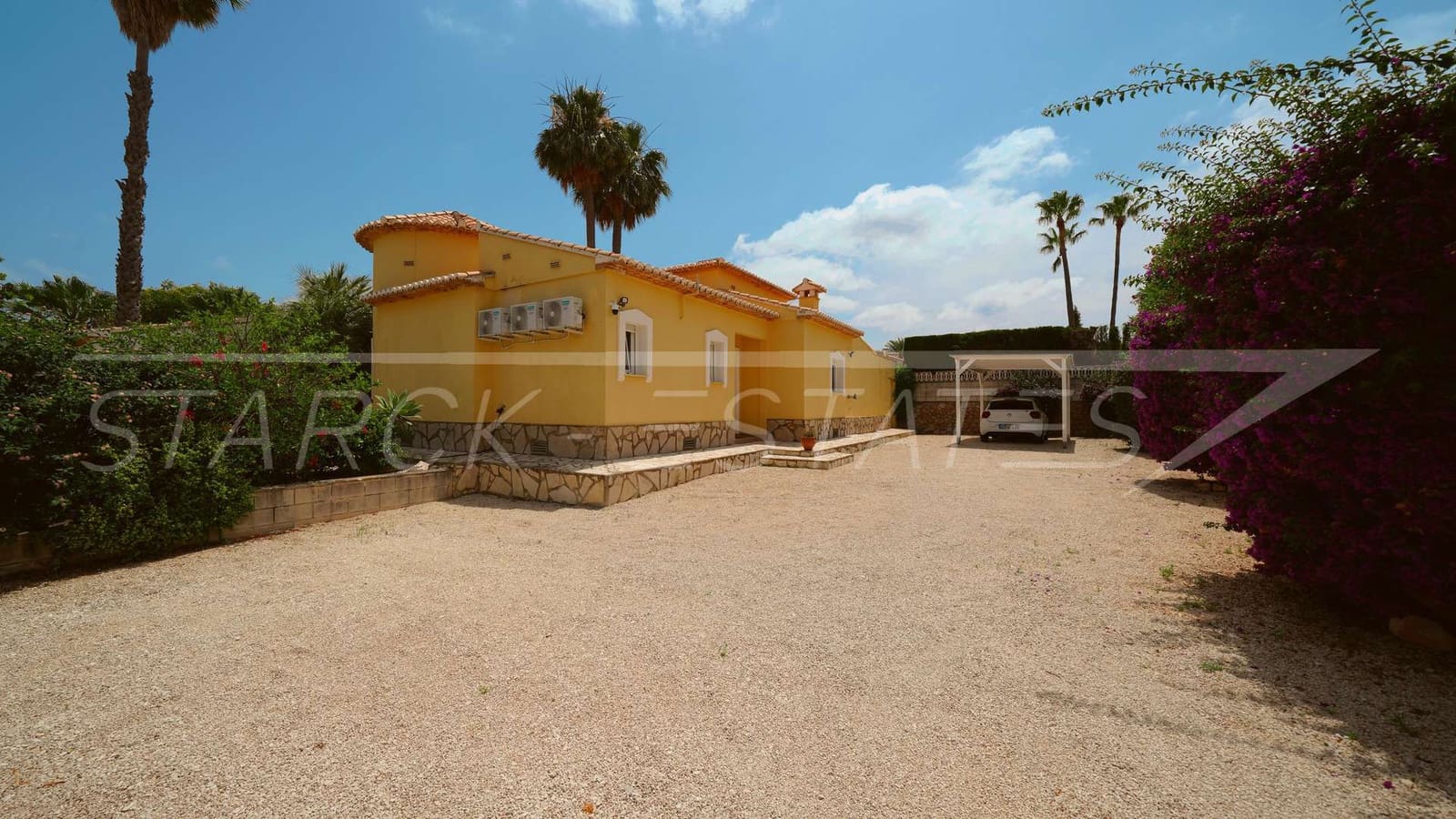 2 bedroom Villa for sale in Beniarbeig with pool - € 435,000 (Ref: 9917612)