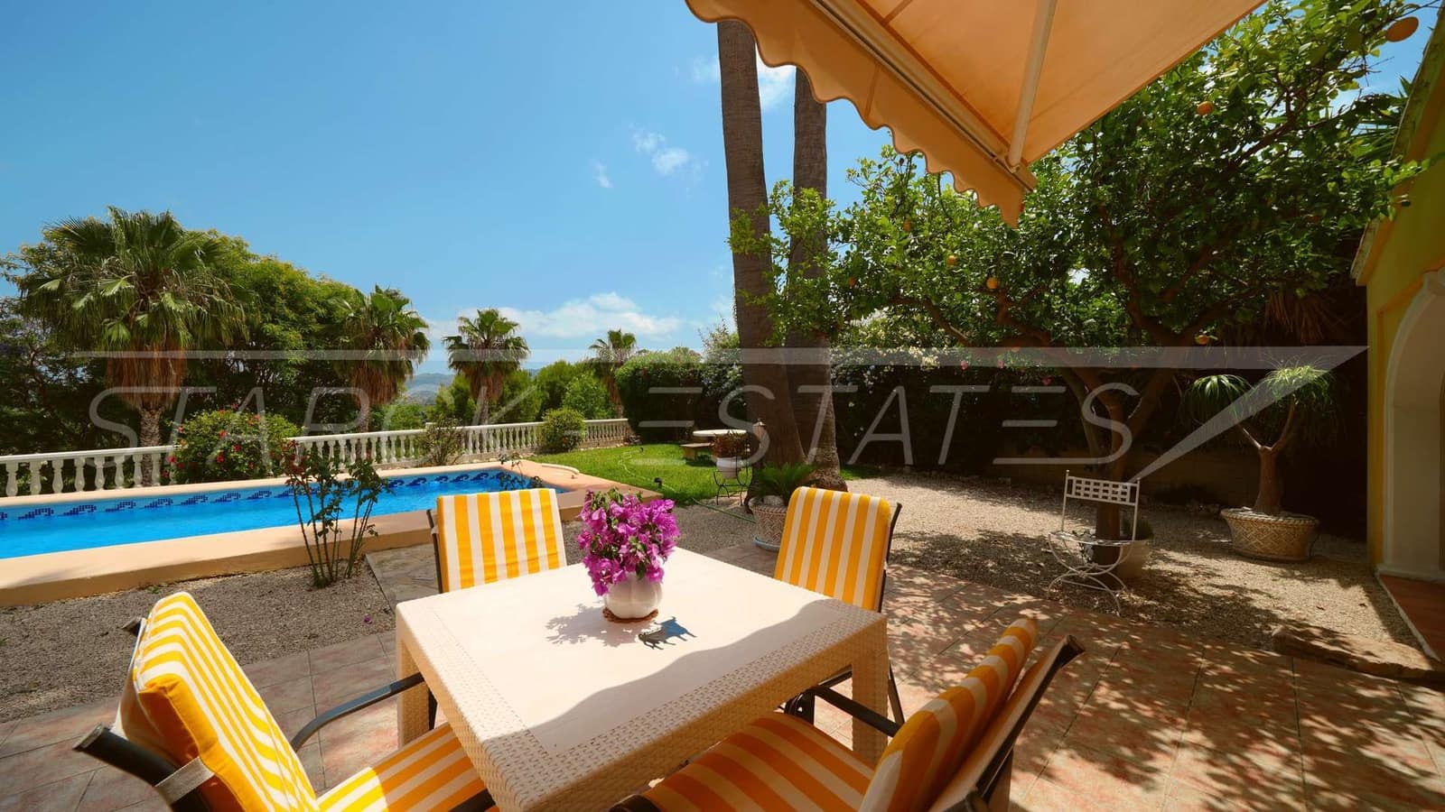 2 bedroom Villa for sale in Beniarbeig with pool - € 435,000 (Ref: 9917612)