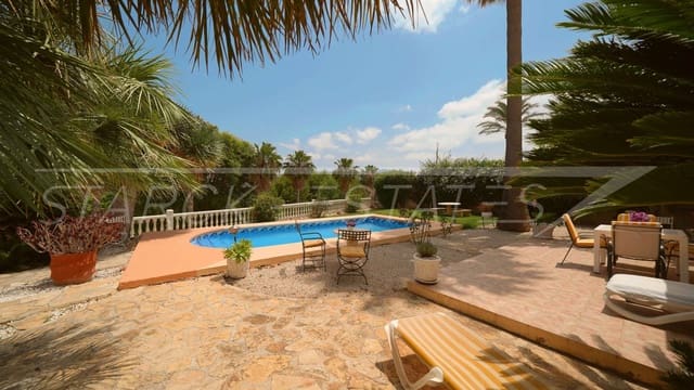 2 soveværelse Villa til salg i Beniarbeig med swimmingpool - € 435.000 (Ref: 9917612)