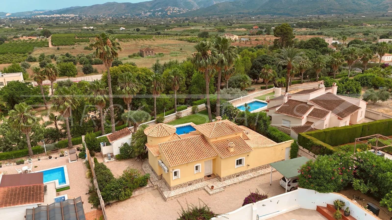 2 bedroom Villa for sale in Beniarbeig with pool - € 435,000 (Ref: 9917612)
