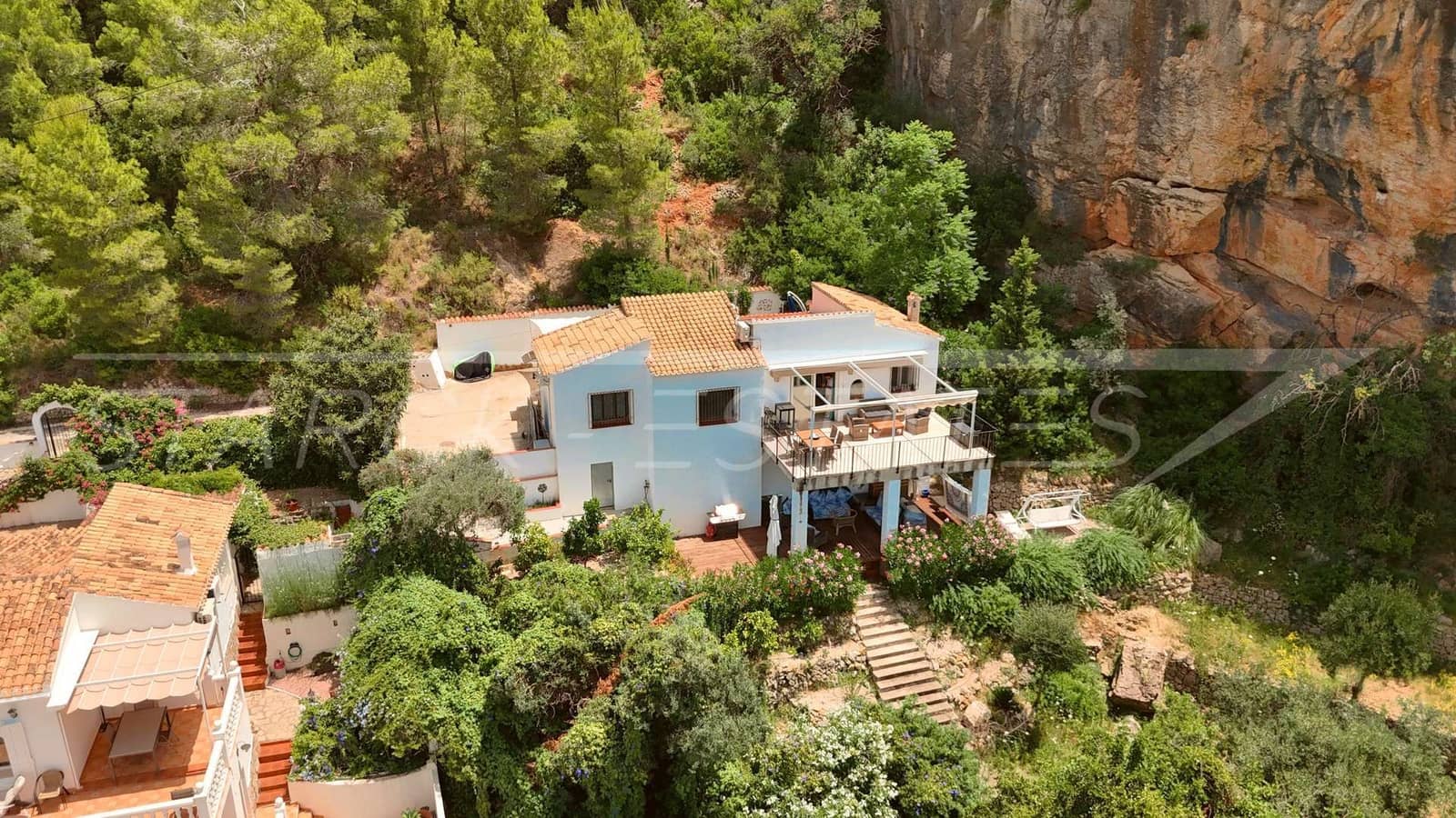 3 bedroom Villa for sale in Benidoleig - € 325,000 (Ref: 9926643)