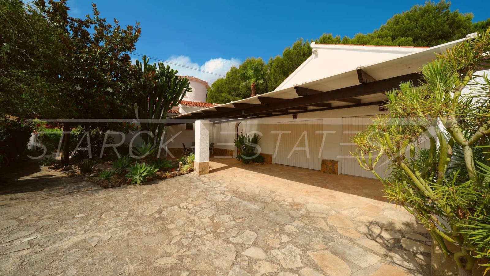 3 slaapkamer Villa te koop in Els Poblets met zwembad - € 499.000 (Ref: 9928374)