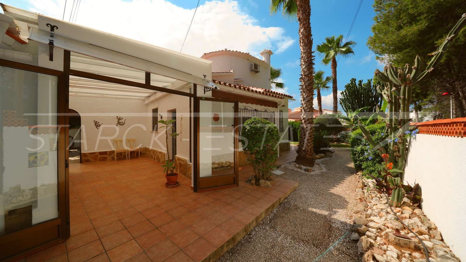 3 slaapkamer Villa te koop in Els Poblets met zwembad - € 499.000 (Ref: 9928374)