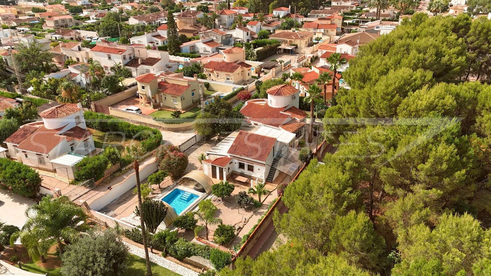 3 slaapkamer Villa te koop in Els Poblets met zwembad - € 499.000 (Ref: 9928374)