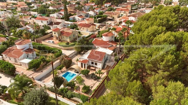 3 slaapkamer Villa te koop in Els Poblets met zwembad - € 499.000 (Ref: 9928374)