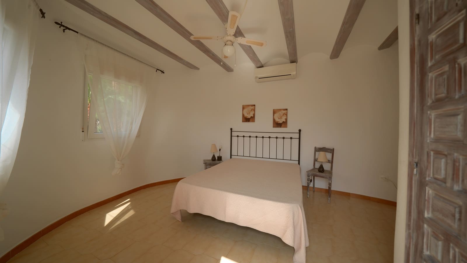 3 Zimmer Villa zu verkaufen in Els Poblets mit Pool Garage - 499.000 € (Ref: 9928374)