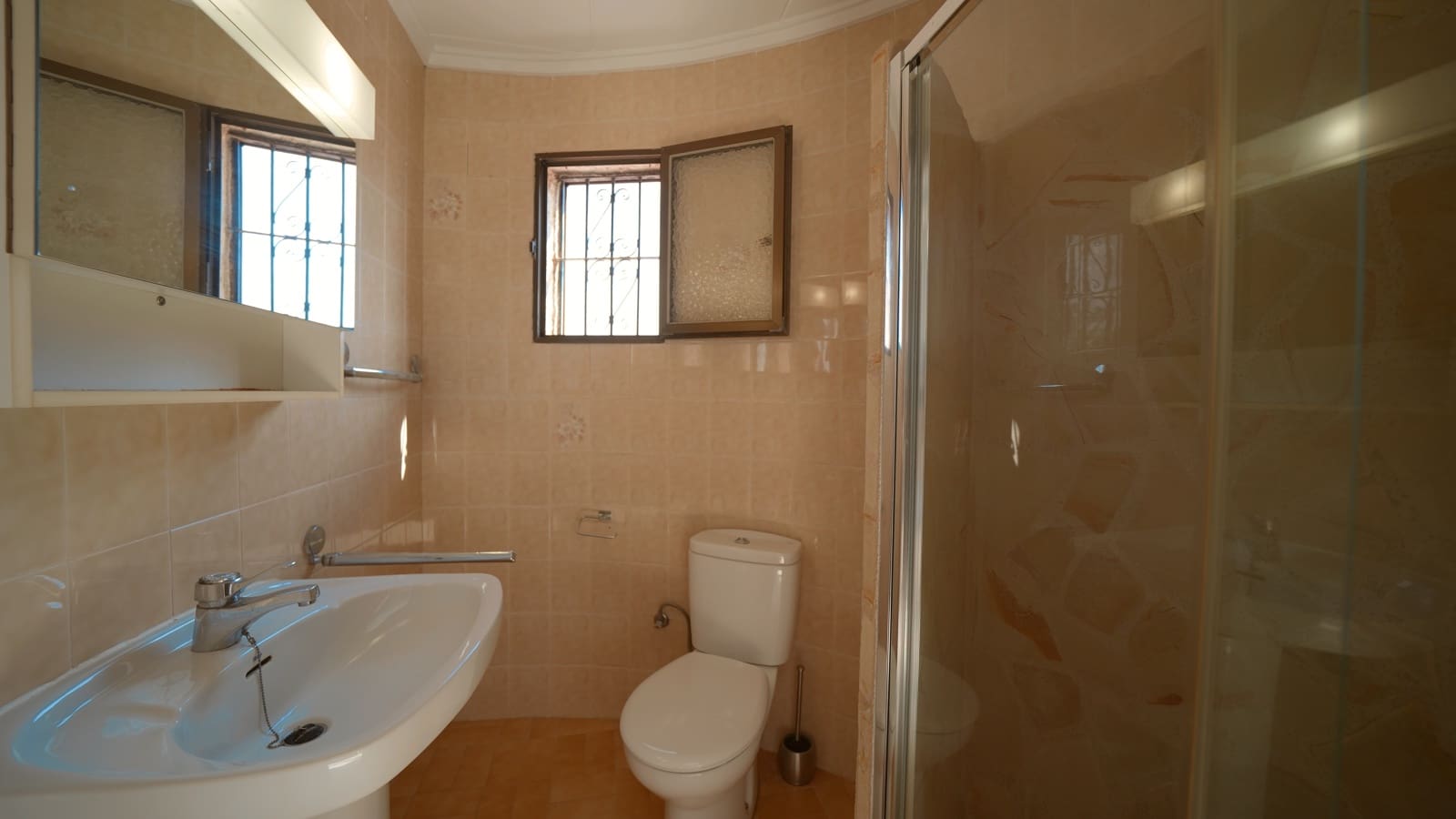 3 Zimmer Villa zu verkaufen in Els Poblets mit Pool Garage - 499.000 € (Ref: 9928374)