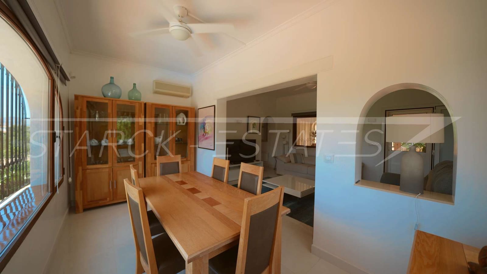 3 bedroom Villa for sale in Benidoleig with pool - € 475,000 (Ref: 9932437)