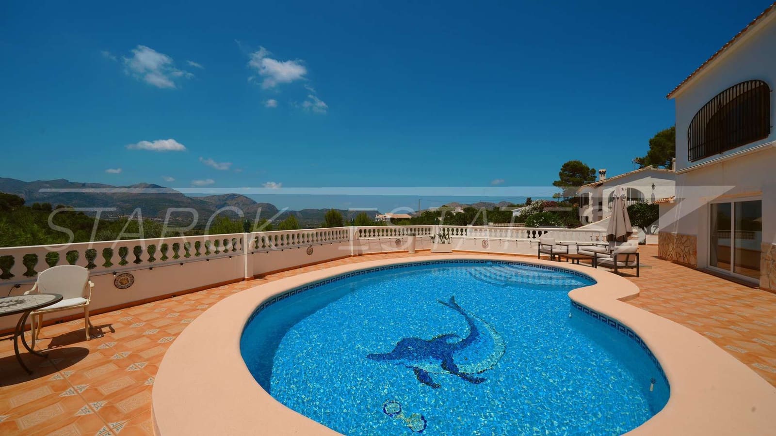 3 bedroom Villa for sale in Benidoleig with pool - € 475,000 (Ref: 9932437)