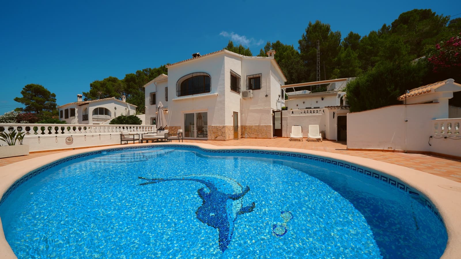 3 bedroom Villa for sale in Benidoleig with pool garage - € 475,000 (Ref: 9932437)
