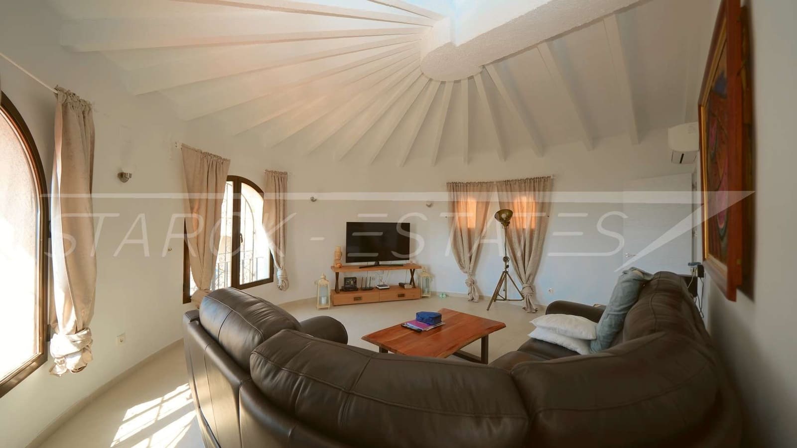 4 soverom Villa til salgs i Benissa med svømmebasseng garasje - € 760 000 (Ref: 9955437)