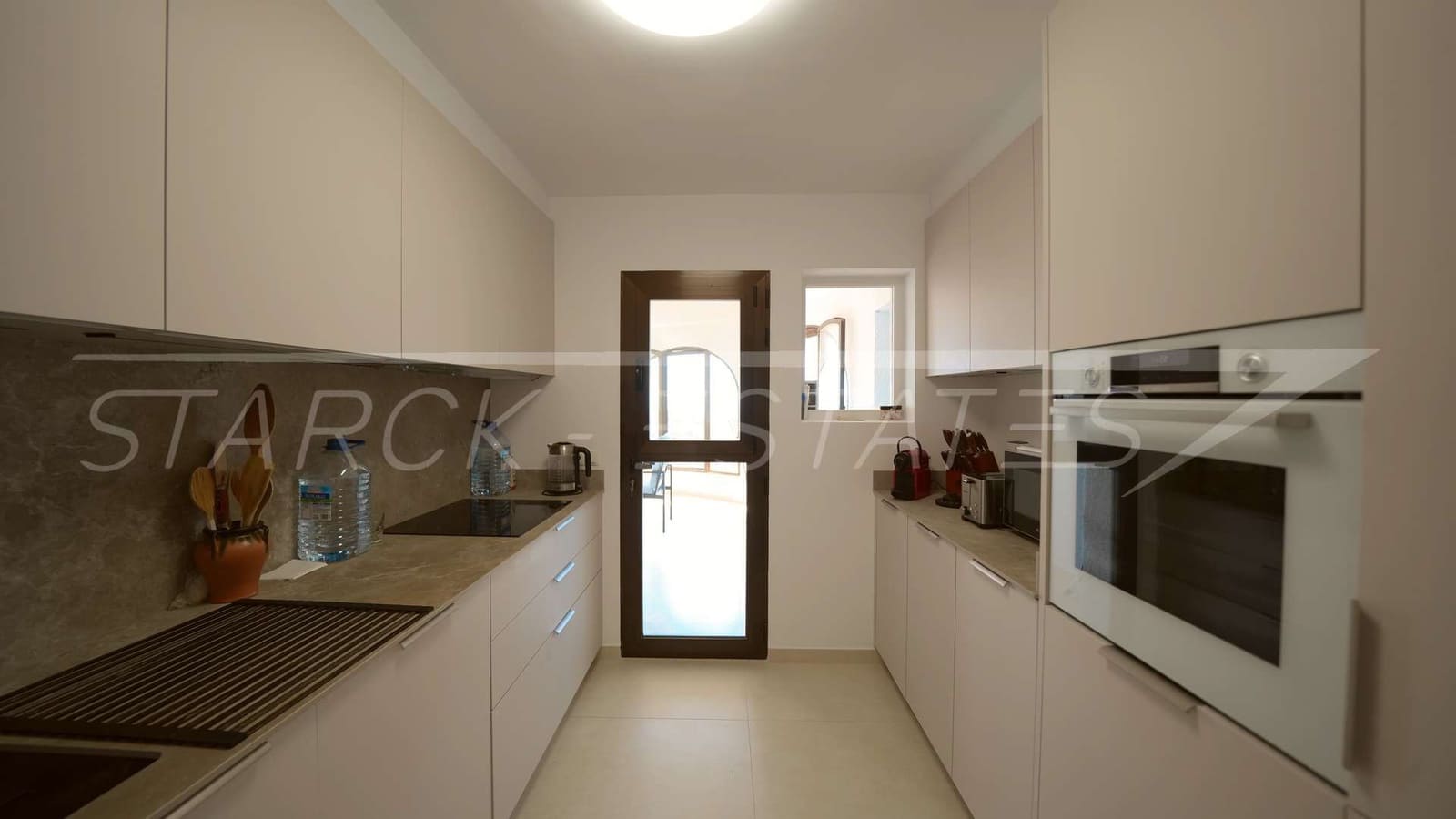 4 soverom Villa til salgs i Benissa med svømmebasseng garasje - € 760 000 (Ref: 9955437)