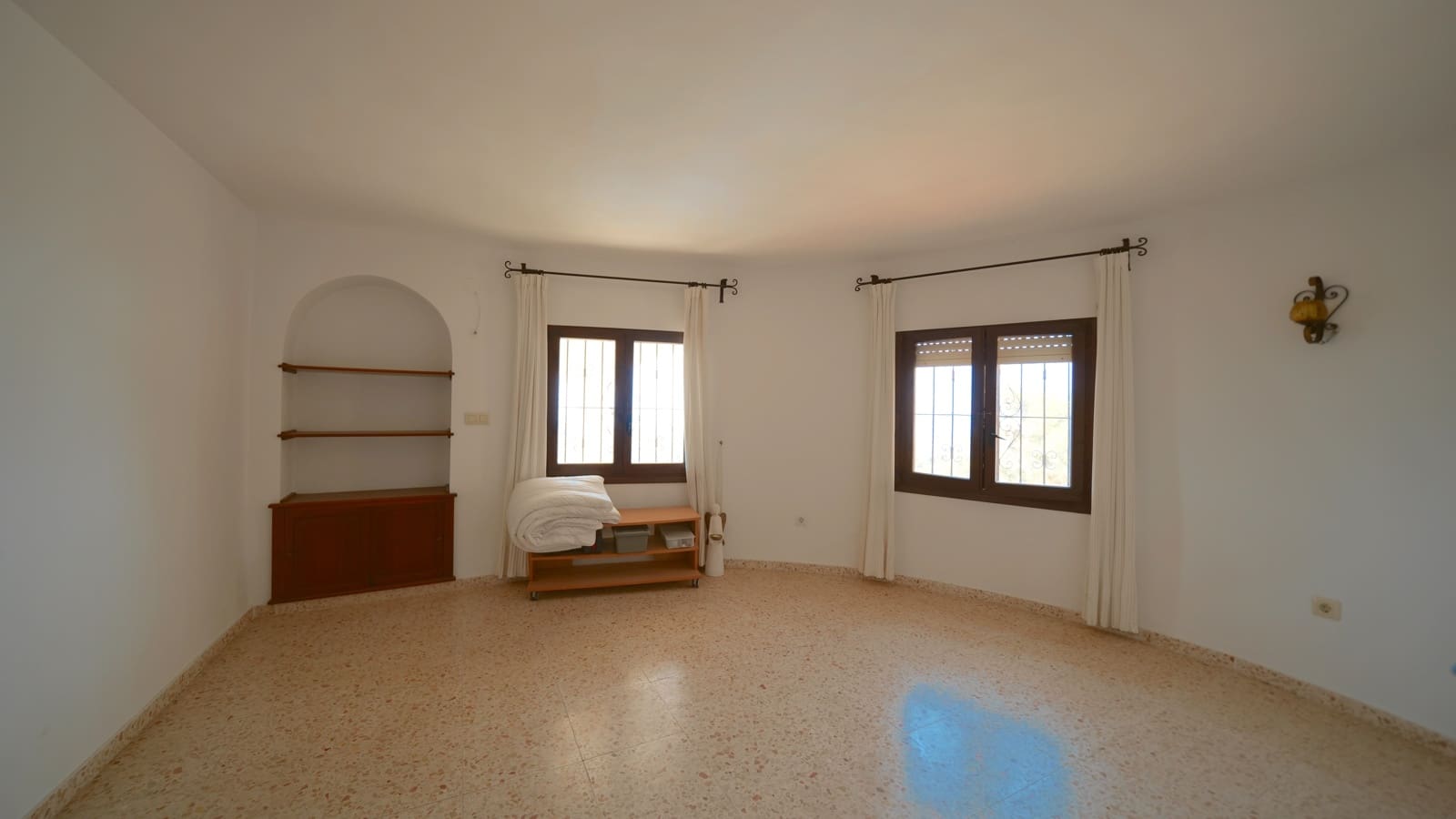 4 slaapkamer Villa te koop in Benissa met zwembad garage - € 760.000 (Ref: 9955437)