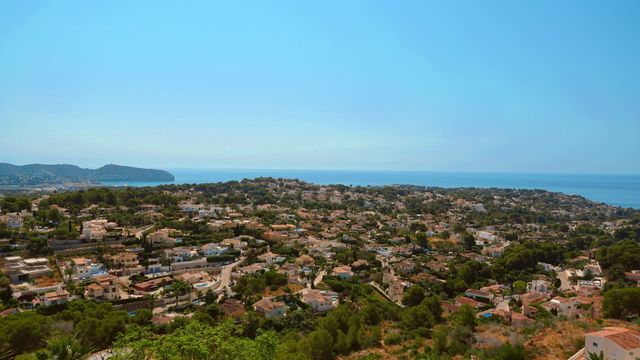 4 quarto Moradia para venda em Benissa com piscina garagem - 760 000 € (Ref: 9955437)