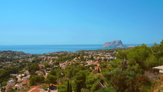 4 quarto Moradia para venda em Benissa com piscina garagem - 760 000 € (Ref: 9955437)