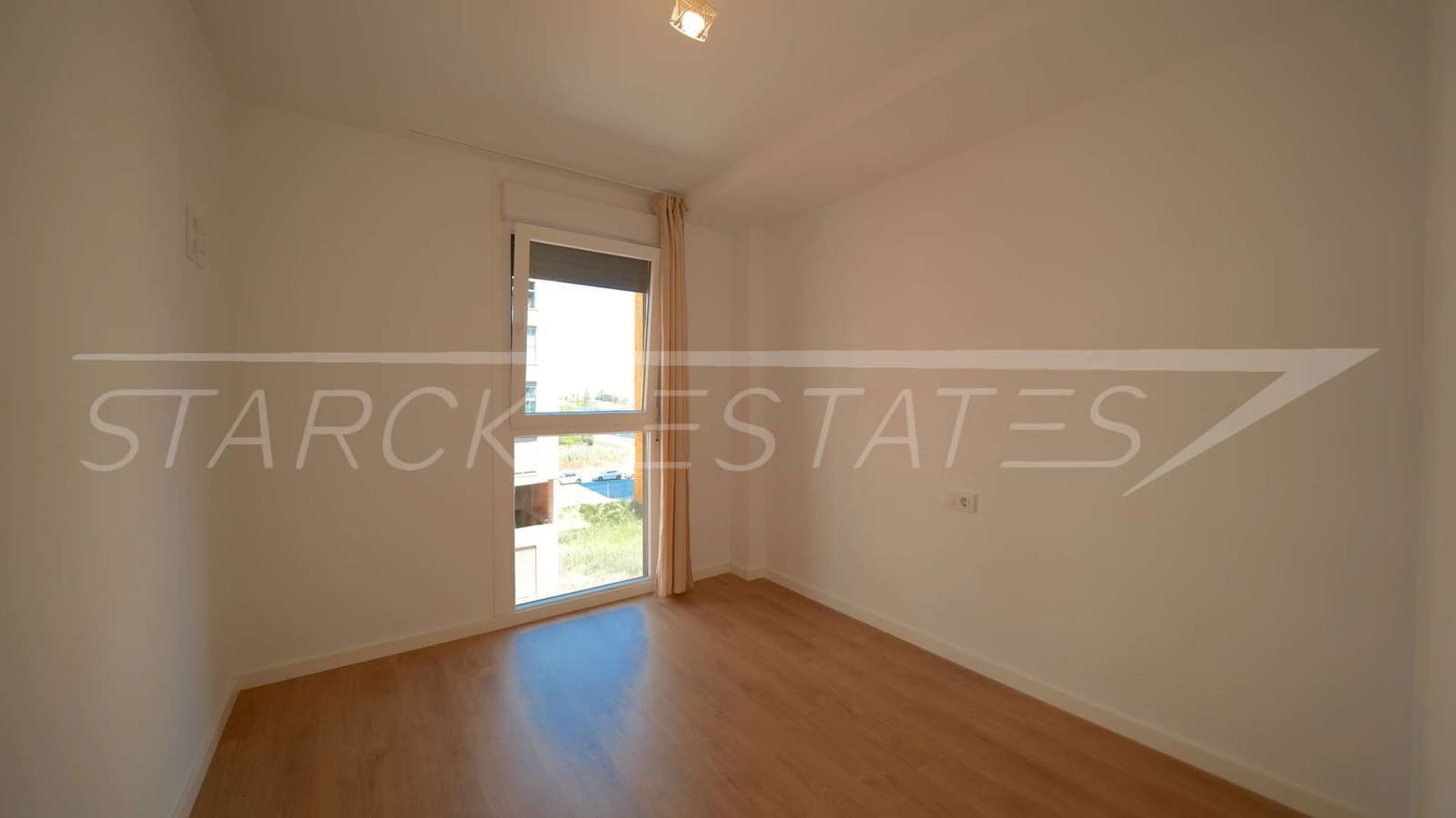 2 bedroom Terraced Villa for sale in Oliva with garage - € 150,000 (Ref: 9955994)