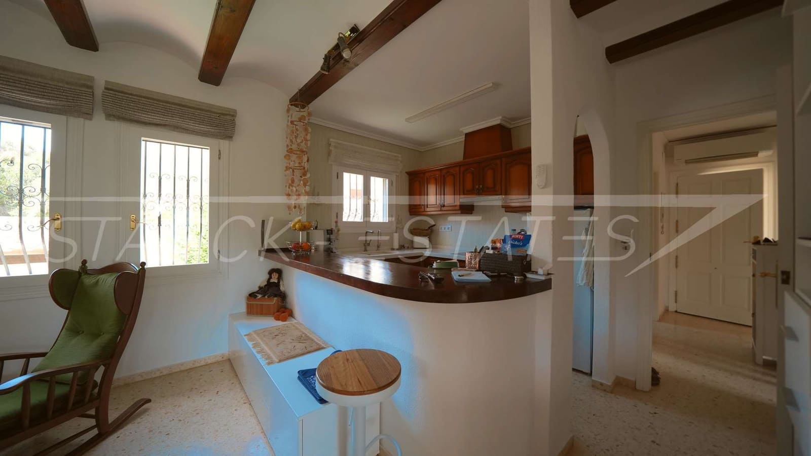 2 Zimmer Villa zu verkaufen in Denia mit Pool Garage - 495.000 € (Ref: 9956702)