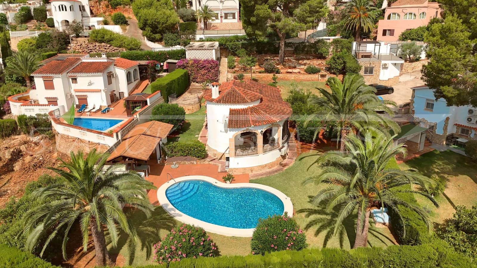 2 Zimmer Villa zu verkaufen in Denia mit Pool Garage - 495.000 € (Ref: 9956702)