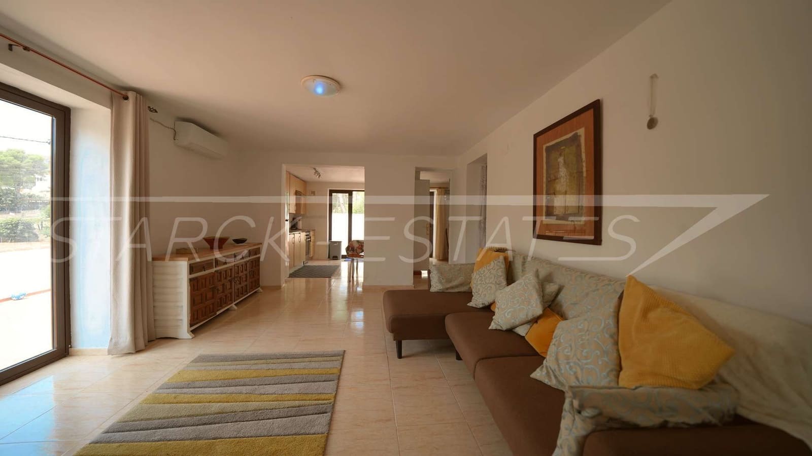 4 slaapkamer Villa te koop in L'Atzuvia met zwembad - € 350.000 (Ref: 9964598)