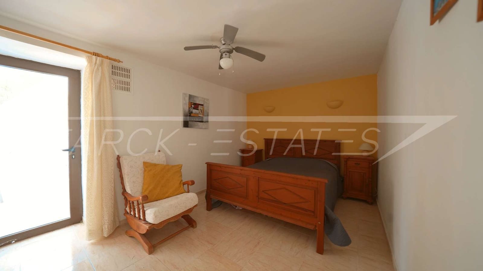 4 slaapkamer Villa te koop in L'Atzuvia met zwembad - € 350.000 (Ref: 9964598)