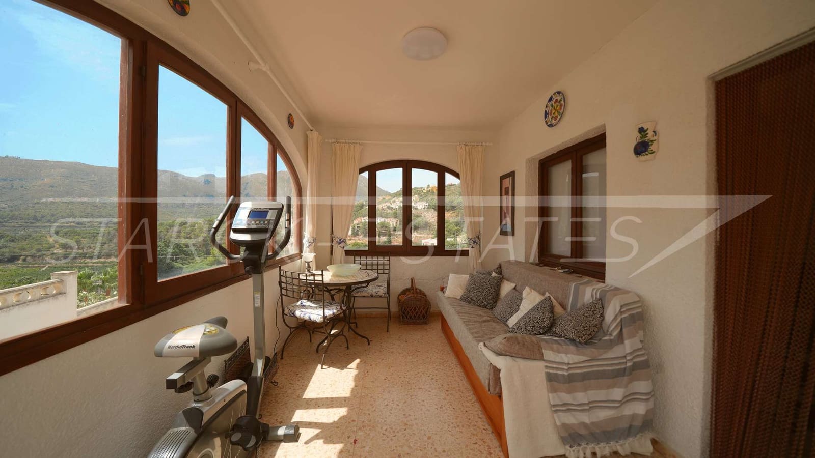 4 slaapkamer Villa te koop in L'Atzuvia met zwembad - € 350.000 (Ref: 9964598)