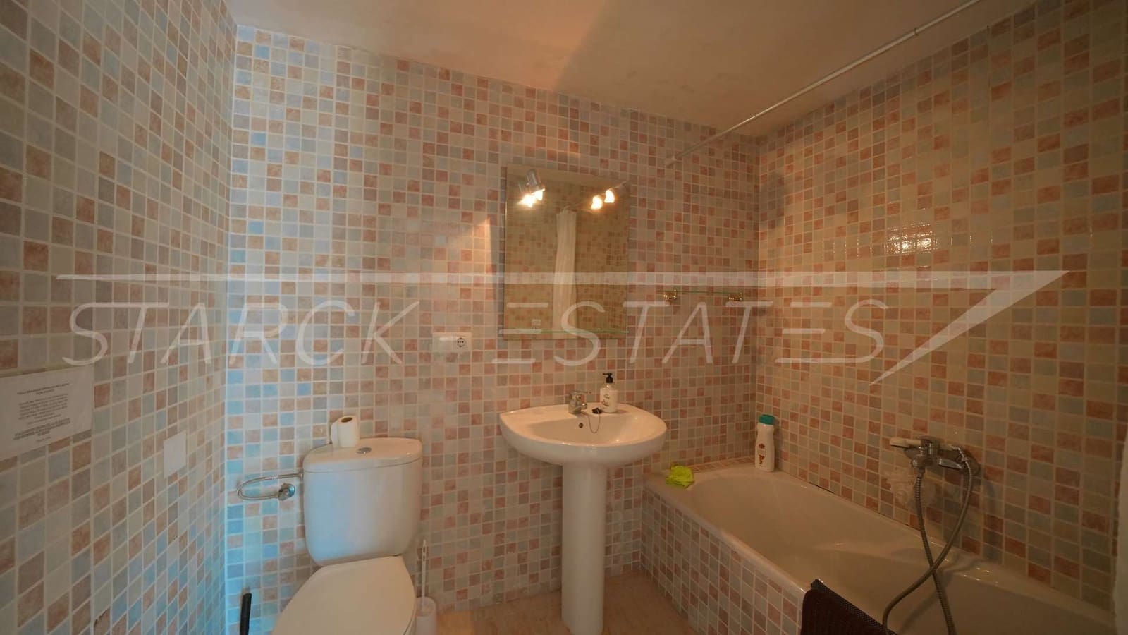 4 slaapkamer Villa te koop in L'Atzuvia met zwembad - € 350.000 (Ref: 9964598)