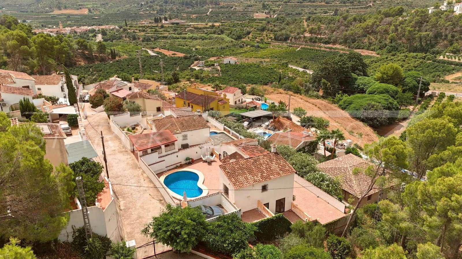 4 slaapkamer Villa te koop in L'Atzuvia met zwembad - € 350.000 (Ref: 9964598)