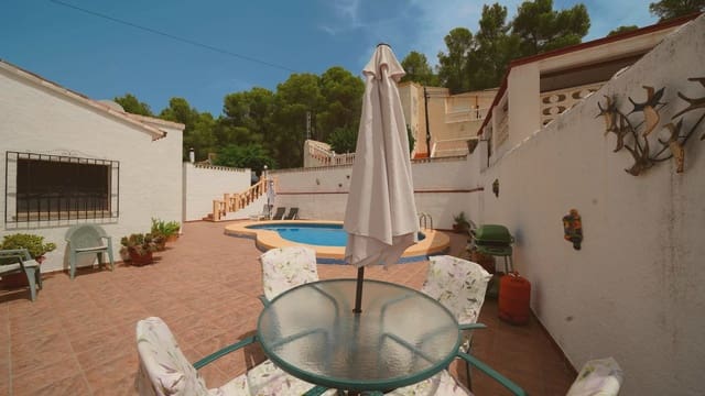4 bedroom Villa for sale in L'Atzúvia with pool - € 350,000 (Ref: 9964598)
