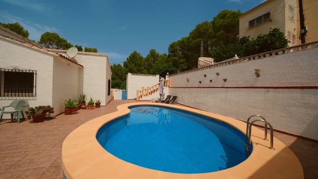 4 soverom Villa til salgs i Adsubia, Javea / Xàbia med svømmebasseng - € 350 000 (Ref: 9964598)