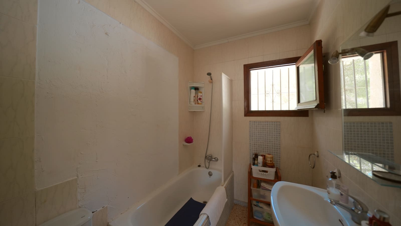 4 quarto Moradia para venda em Adsubia com piscina garagem - 350 000 € (Ref: 9964598)