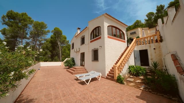 4 soverom Villa til salgs i Adsubia, Javea / Xàbia med svømmebasseng - € 350 000 (Ref: 9964598)