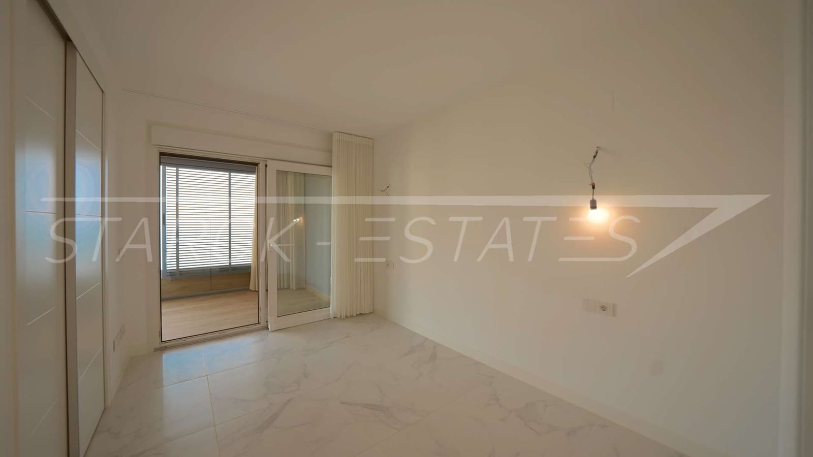 Apartamento de 2 habitaciones en Orihuela Costa en venta con piscina - 540.000 € (Ref: 9977933)