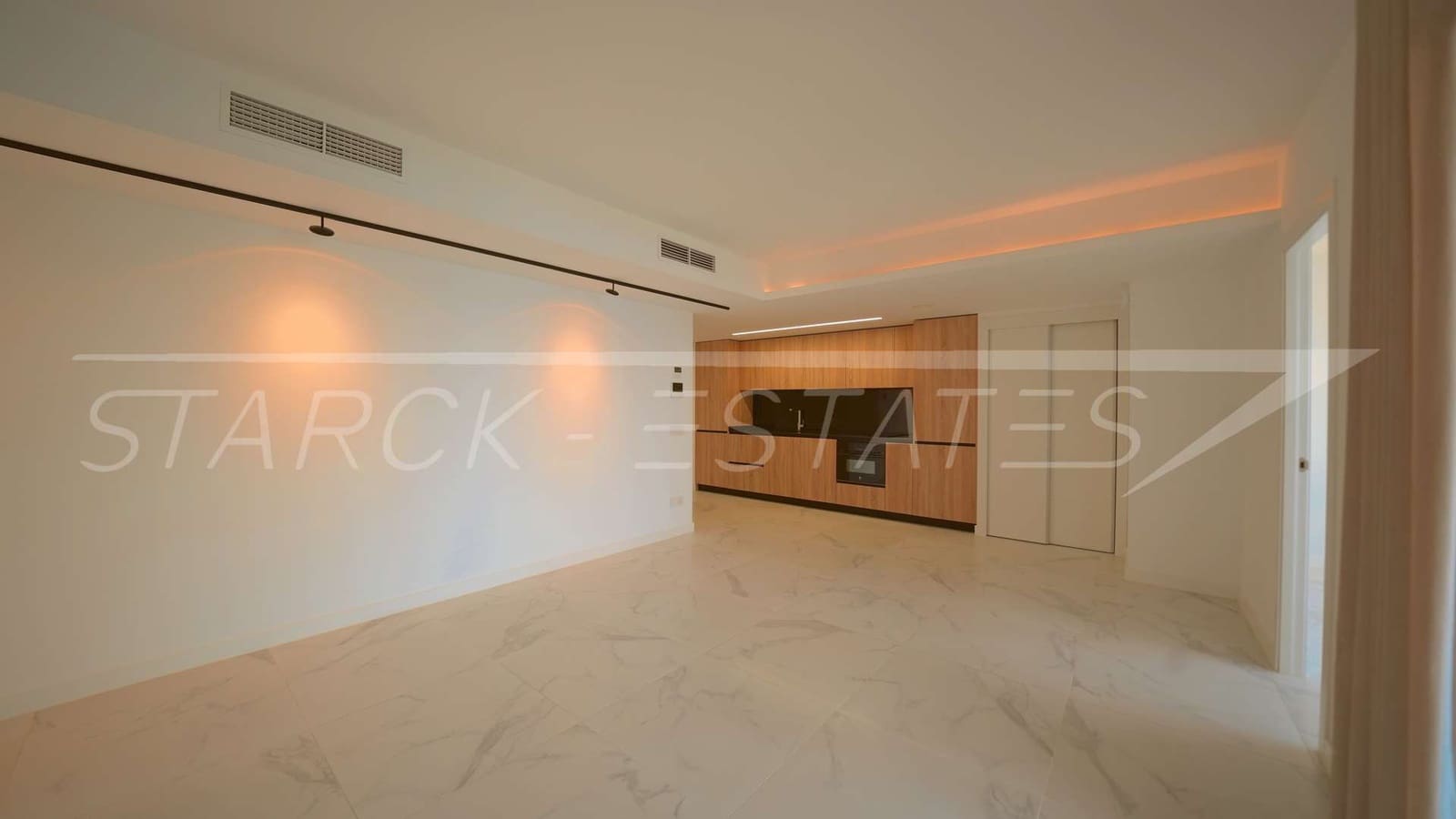 Apartamento de 2 habitaciones en Orihuela Costa en venta con piscina - 540.000 € (Ref: 9977933)