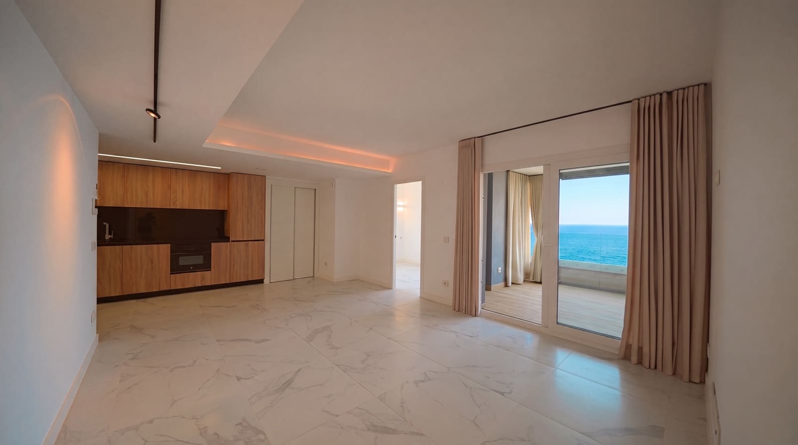 2 bedroom Apartment for sale in Punta Prima with pool garage - € 540,000 (Ref: 9977933)
