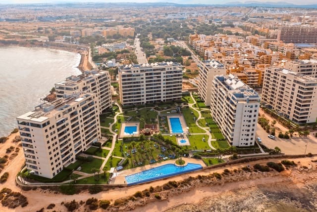 2 soveværelse Lejlighed til salg i Punta Prima, Torrevieja med swimmingpool garage - € 540.000 (Ref: 9977933)