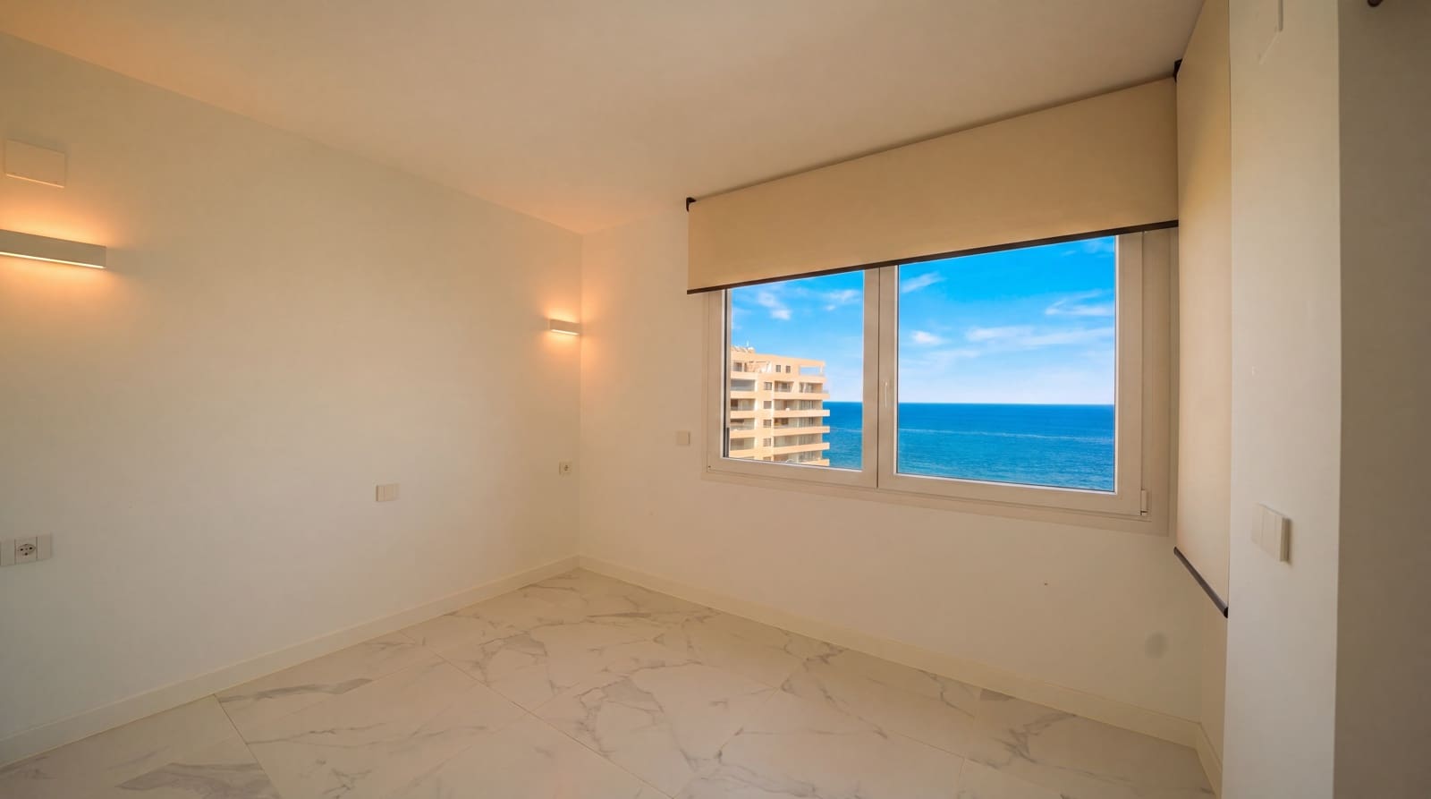 2 bedroom Apartment for sale in Punta Prima with pool garage - € 540,000 (Ref: 9977933)
