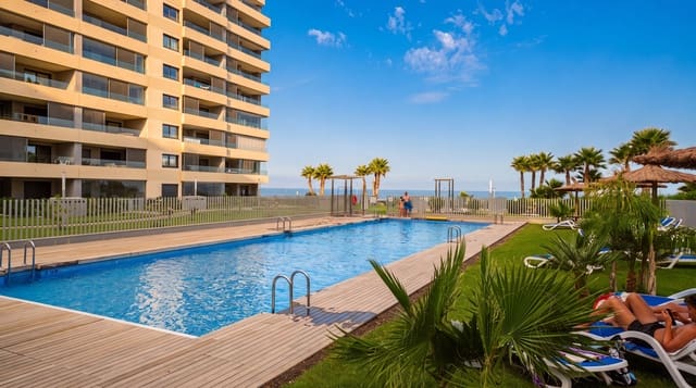 2 soveværelse Lejlighed til salg i Punta Prima, Torrevieja med swimmingpool garage - € 540.000 (Ref: 9977933)