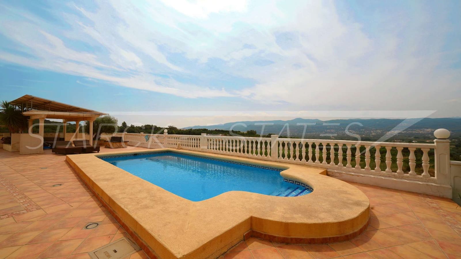 4 Zimmer Villa zu verkaufen in Sanet i Negrals mit Pool - 695.000 € (Ref: 9999300)