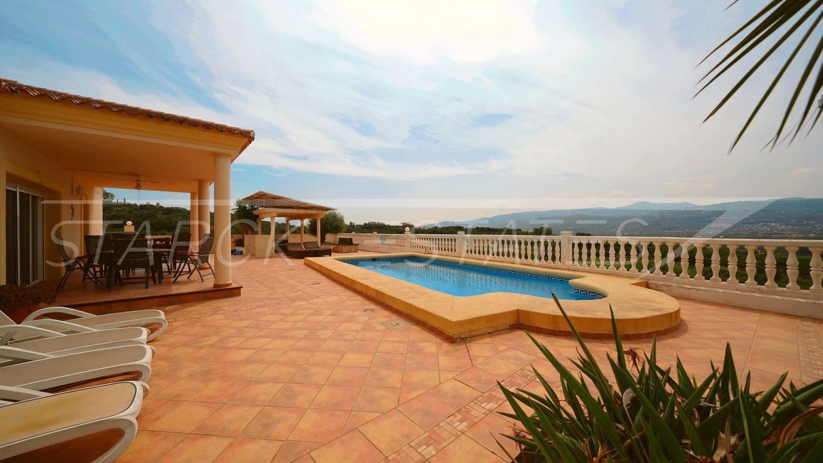 4 Zimmer Villa zu verkaufen in Sanet i Negrals mit Pool - 695.000 € (Ref: 9999300)