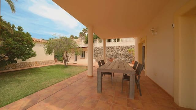 4 quarto Moradia para venda em Sanet i Negrals com piscina - 695 000 € (Ref: 9999300)